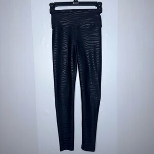 Year of Ours Womens black tiger foil high waisted leggings size XS